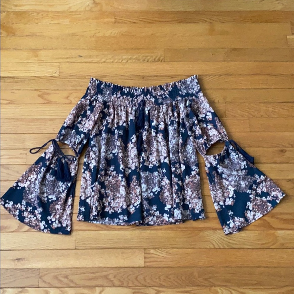 Paper Crane floral off the shoulder top